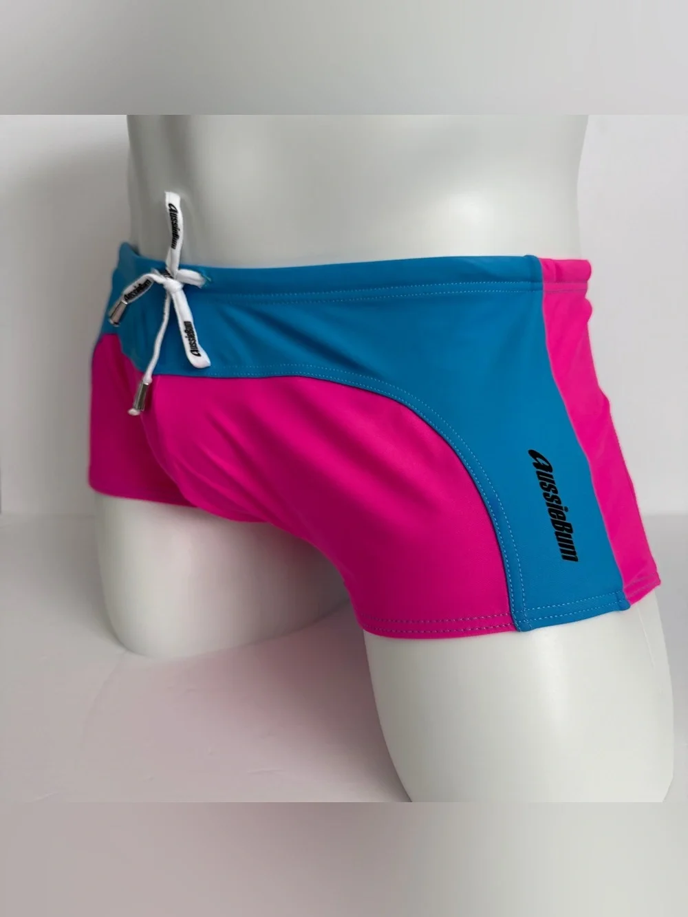AussieBum Men’s Pink Blue Square Cut Swim Trunk Size L Made in Australia
